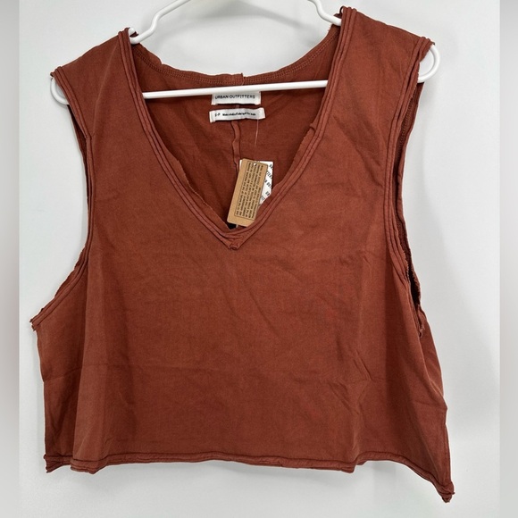 Urban Outfitters Small Milo Muscle Raw Edge Cropped V Neck Tank Top Brown - Picture 1 of 5